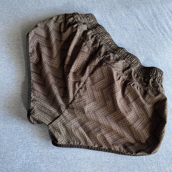 PrAna Womens Geometric Pattern Athletic Shorts S - Picture 3 of 4
